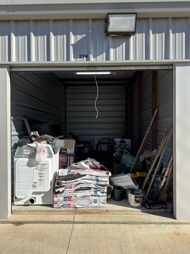 Storage Unit Auction in Tuscaloosa, AL at Metro Mini Storage